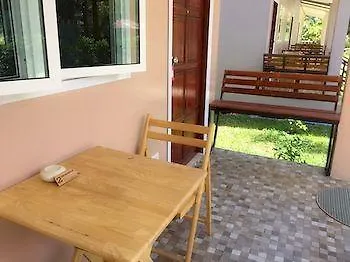 Resort Ser-En-Dip-I-Ty - Sha Extra Plus Koh Lanta